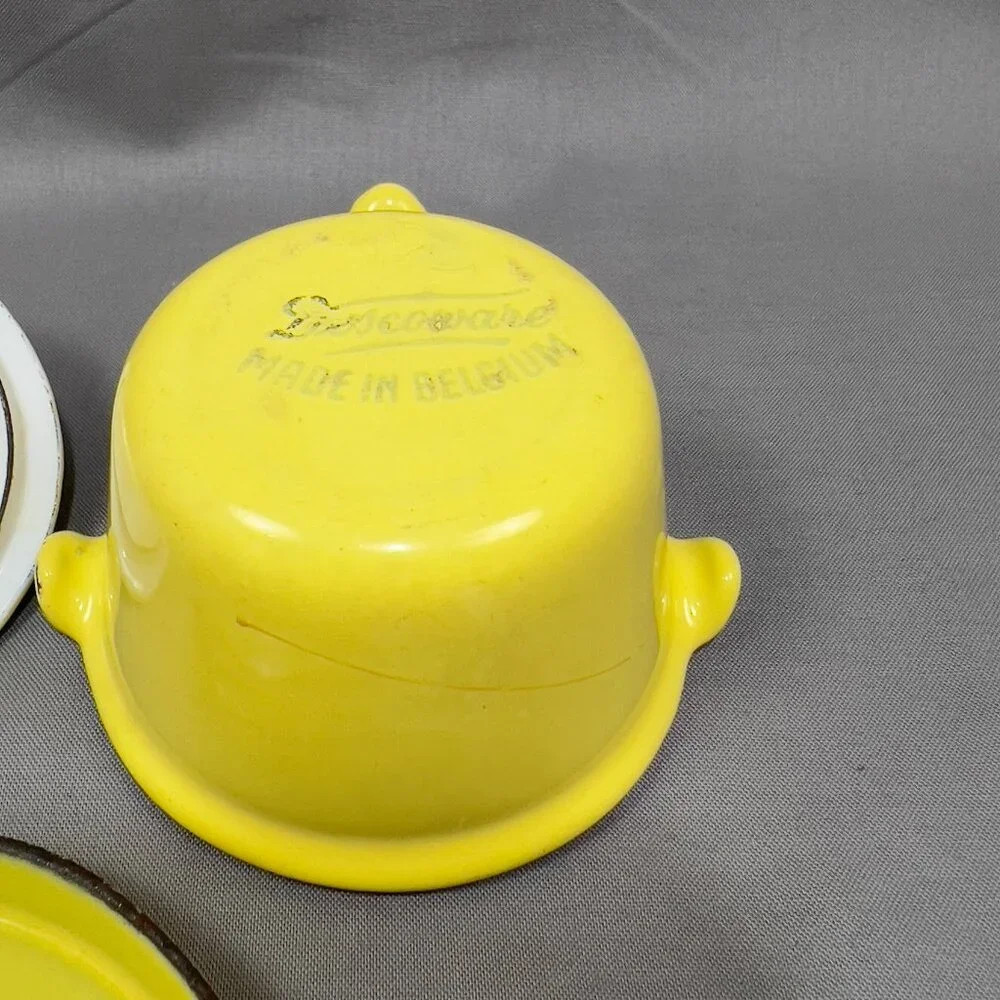 Vtg Descoware Butter Warmer Enamel Cast Iron Yellow Covered Dish Trivet Belgium